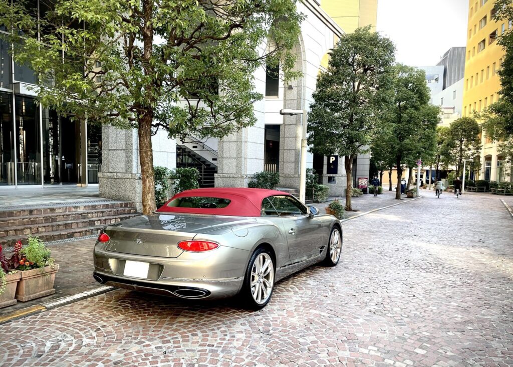 BENTLEY CONTINENTAL GTC_AUTODIRECT_002