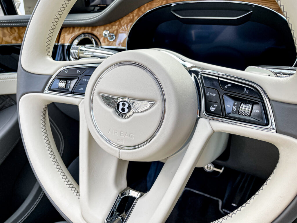 BENTLEY CONTINENTAL GTC_AUTODIRECT_012