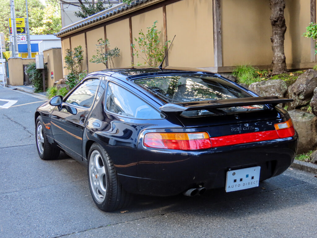 PORSCHE928_GTS_AUTODIRECT_010