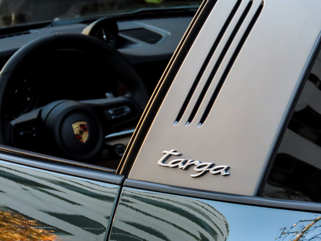 PORSCHE911_Targa4_992_AUTODIRECT_002