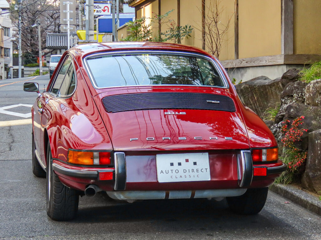 PORSCHE 911E_1973_AUTODIRECT_006