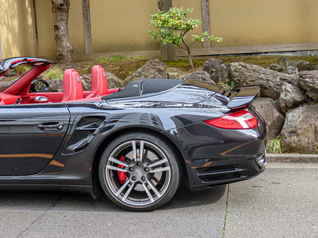 997_PORSCHE911_turbo_cabriolet_autodirect_010