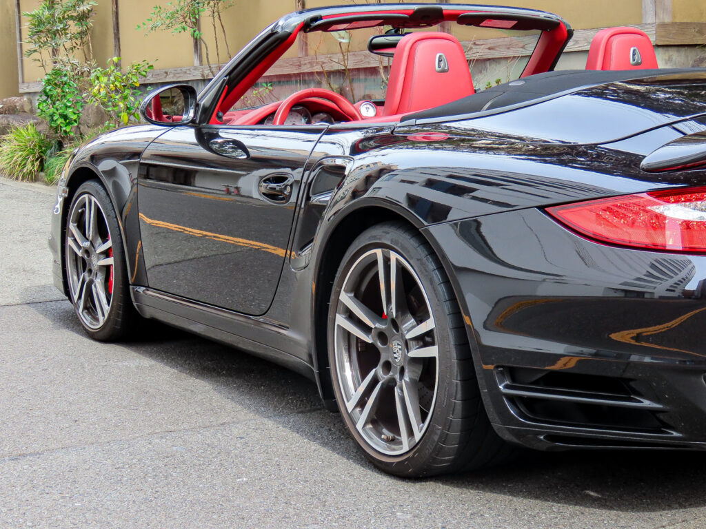 997_PORSCHE911_turbo_cabriolet_autodirect_003