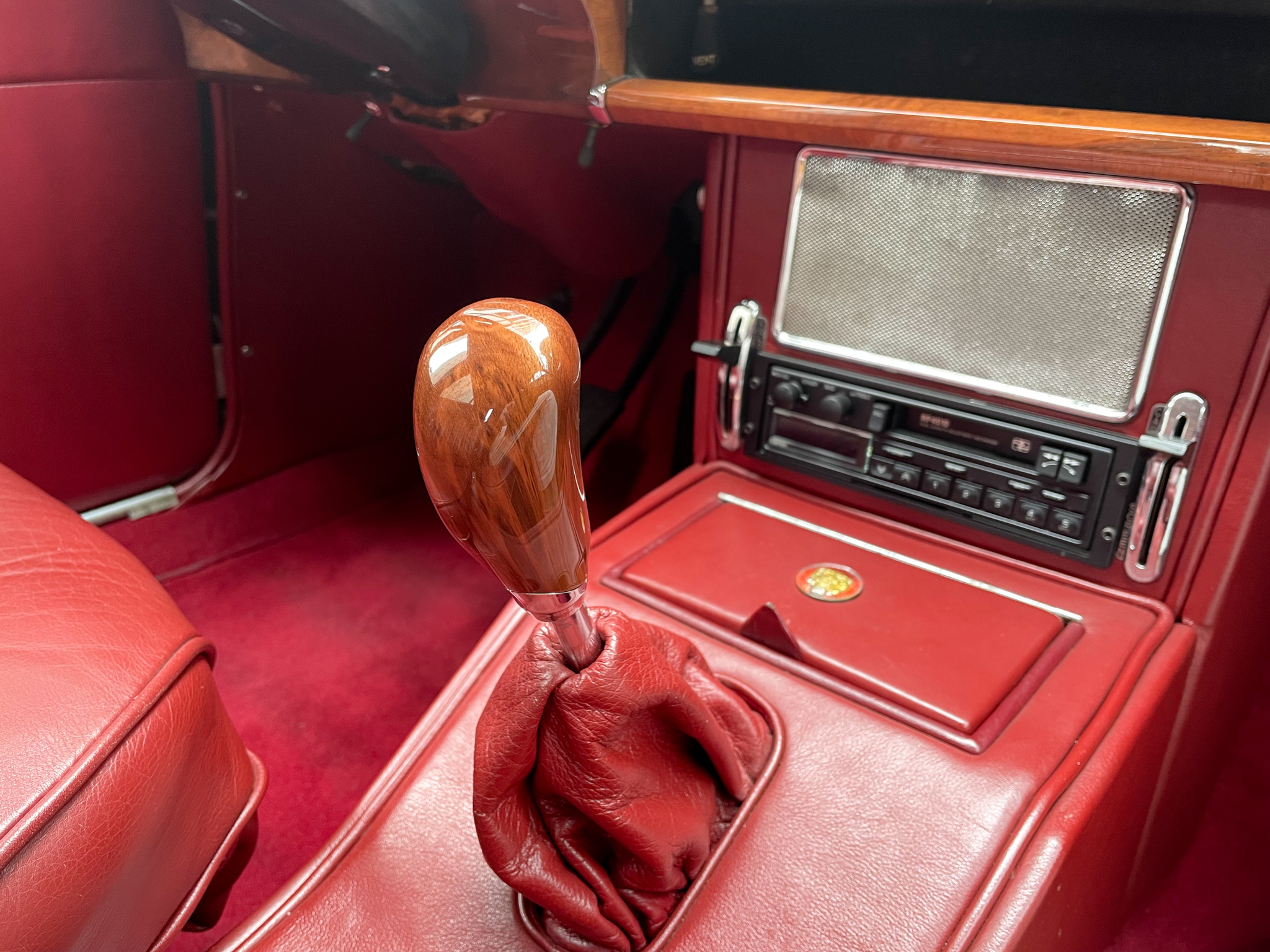 IMG_6402 空冷ポルシェ・アストンマーティン中古車販売・買取の「オートダイレクト 」【東京都港区】